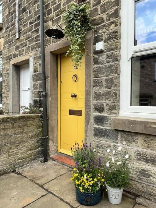Holiday home The Yellow Door To The Peaks Bollington